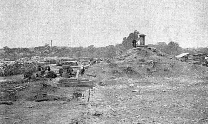 Budowa budynku finansowego w Tokyo, gdzie leżał grób Masakado Pradawny wojownik, fałszywy cesarz, mściwy demon onryo - Dlaczego grób Taira no Masakado stoi w samym centrum Tokyo?