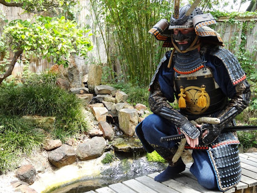 Daisho z okresu Muromachi. Esej o historii i ewolucji samurajskiego miecza - jak kultura Japonii doszła do dzisiejszych dzieł sztuki samurajskich katan.