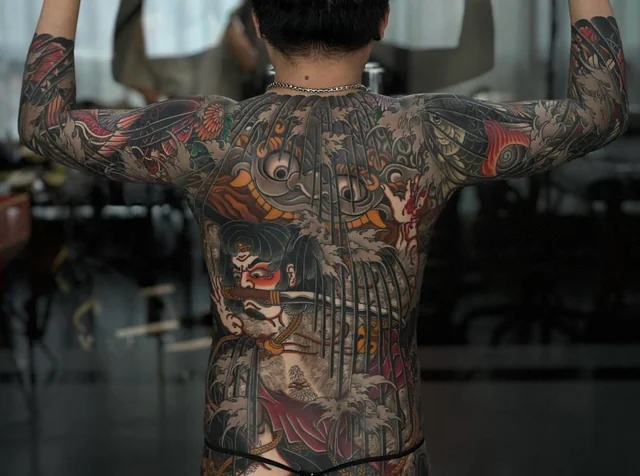 Irezumi oparte na ukiyo-e. Irezumi - tatuaże yakuzy. Czym są, jaka jest ich historia i co je łączy z japońską sztuką ukiyo-e?