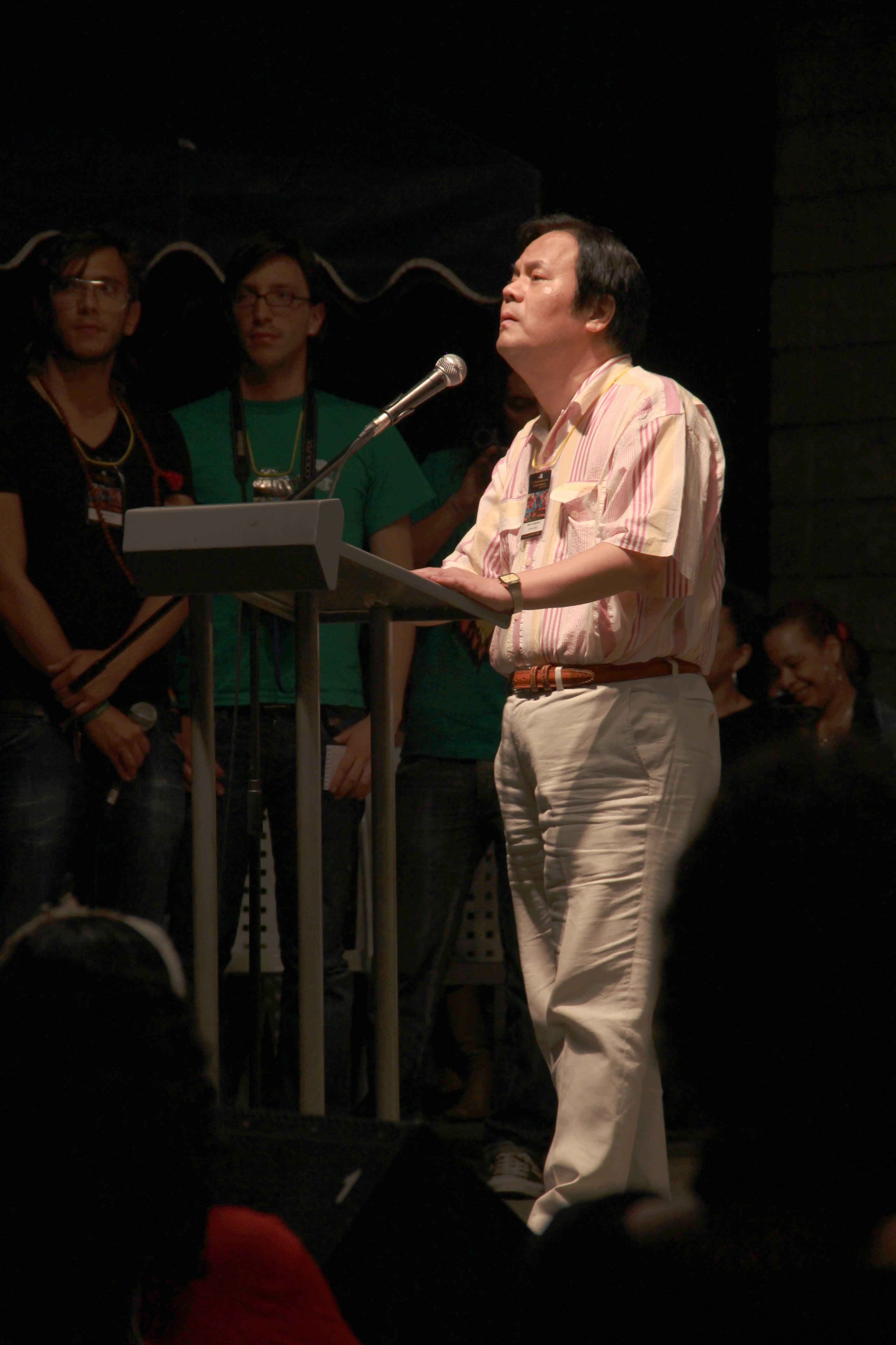 Ban'ya Natsuishi - deklamacja współczesnego haiku (genkai haiku) Współczesne haiku Japonii: Esej i interpretacja poezji genkai haiku autorstwa japońskiego poety Ban'ya Natsuishi