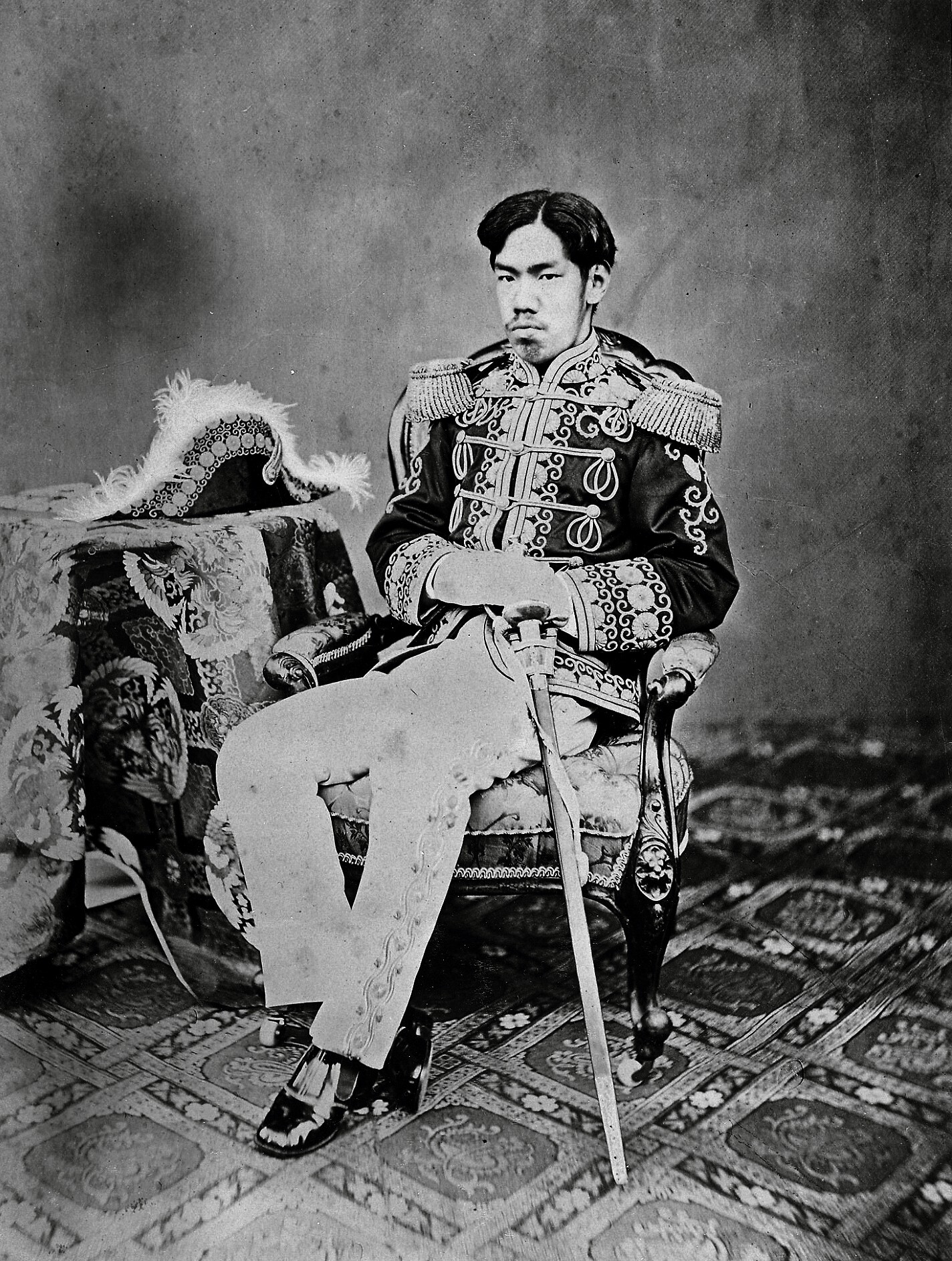 Co naprawdę znaczy „Shōgun”? Jedno słowo, które wykuło Japonię samurajów w stali i krwi Znaczenie i historia tytułu Shogun. Kim byli sei-i taishogunowie - i jak od wysłannika cesarza doszliśmy do bakufu Yoritomo oraz Tokugawów?