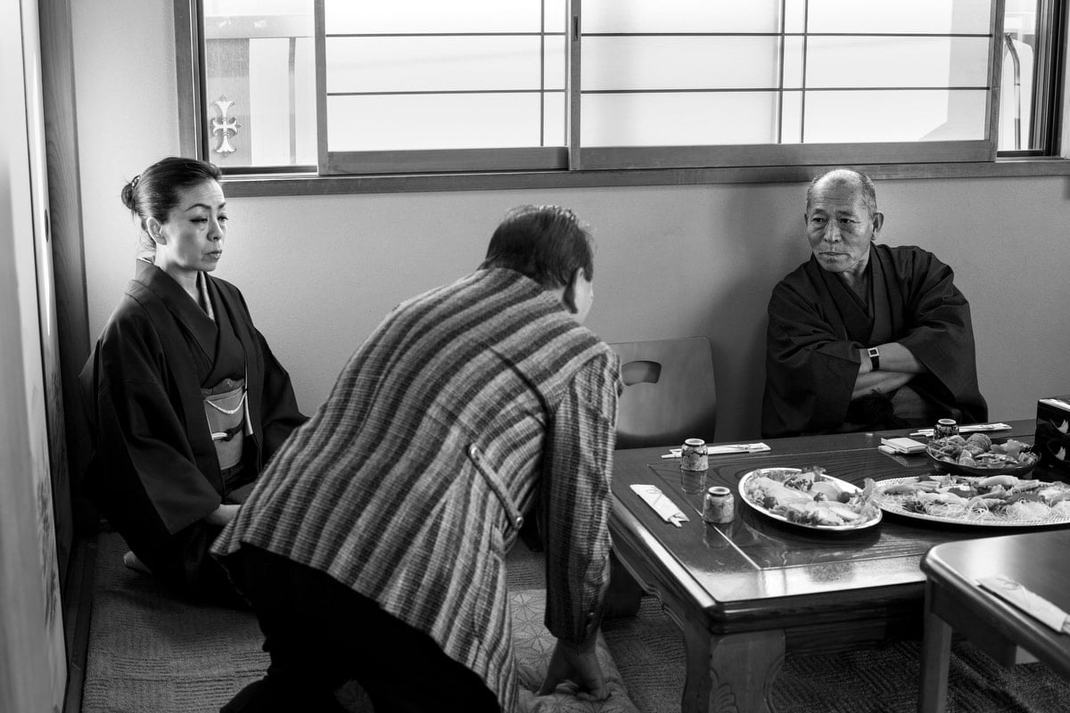 kobiety yakuzy Artykuł o losie kobiet w japońskiej organizacji przestępczej Yakuza. Legendarne Onna-Oyabun, dzikie uliczne gangsterki czy cierpiące w ciszy skrzywdzone kobiety?