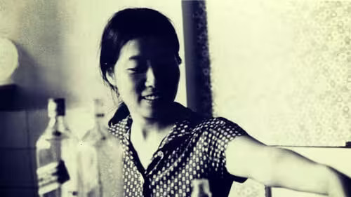 Fusako Shigenobu - założycielka Japanese Red Army. Artykuł o JRA (Japanese Red Army) - ekstremistycznej organizacji terrorystycznej walczącej w imię komunizmu.