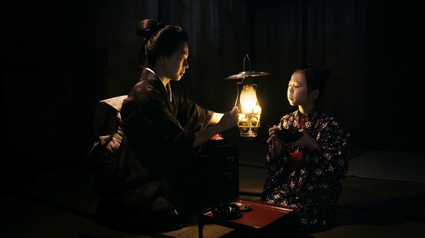 Goze: Blind Female Artists of Feudal Japan – Dignity in a Journey through Snow and Rejection Discover the story of the goze – blind female artists of feudal Japan. Their lives were marked by strict discipline, wandering, and dignity reclaimed through art.