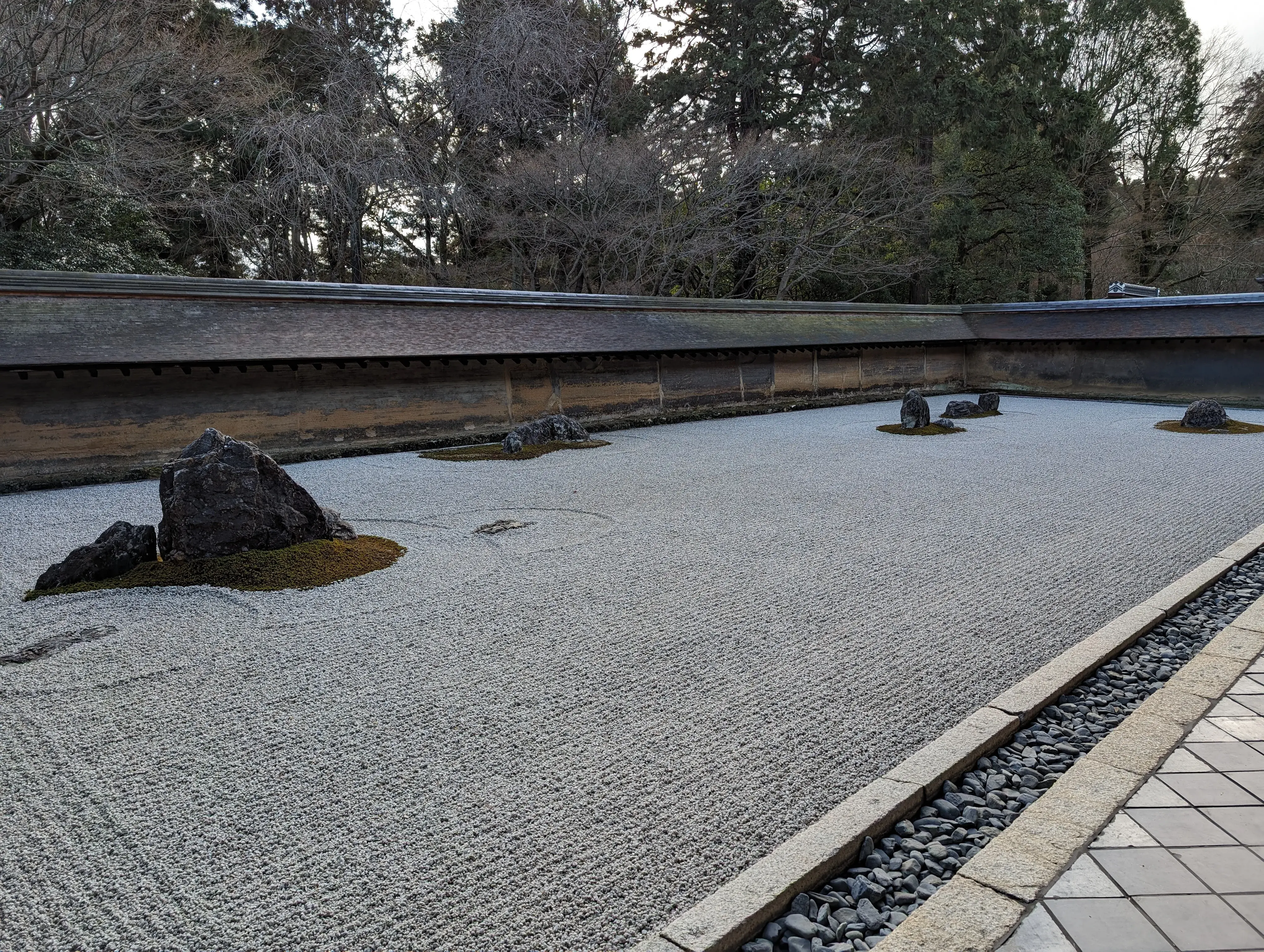 filozofia japońskich ogrodów karesansui Esej o japońskich ogrodach karesansui i, jaką rolę pełnią w filozofii Zen i Mono no Aware