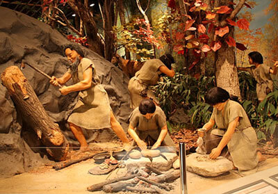 Where Did Japan Begin? Awaji Island and the Origins of Yamato Discover Awaji Island — the place where, according to the Kojiki and Nihon Shoki, the gods created Japan. Myth, archaeology, the origins of Yamato, the Awaji Ningyō Jōruri puppet theatre, the great earthquake, and the Akashi–Kaikyō Bridge — explore the extraordinary history of the island, from its cosmic beginnings to the 21st century.