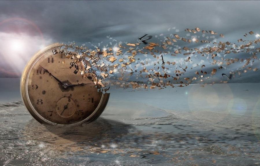 Japanese children know "Hōjōki" by heart – but what can we learn from a monk of the 13th century? "Hōjōki" by Kamo no Chōmei – a Japanese life lesson from 800 years ago, still present in schools. Discover what it can teach us today.