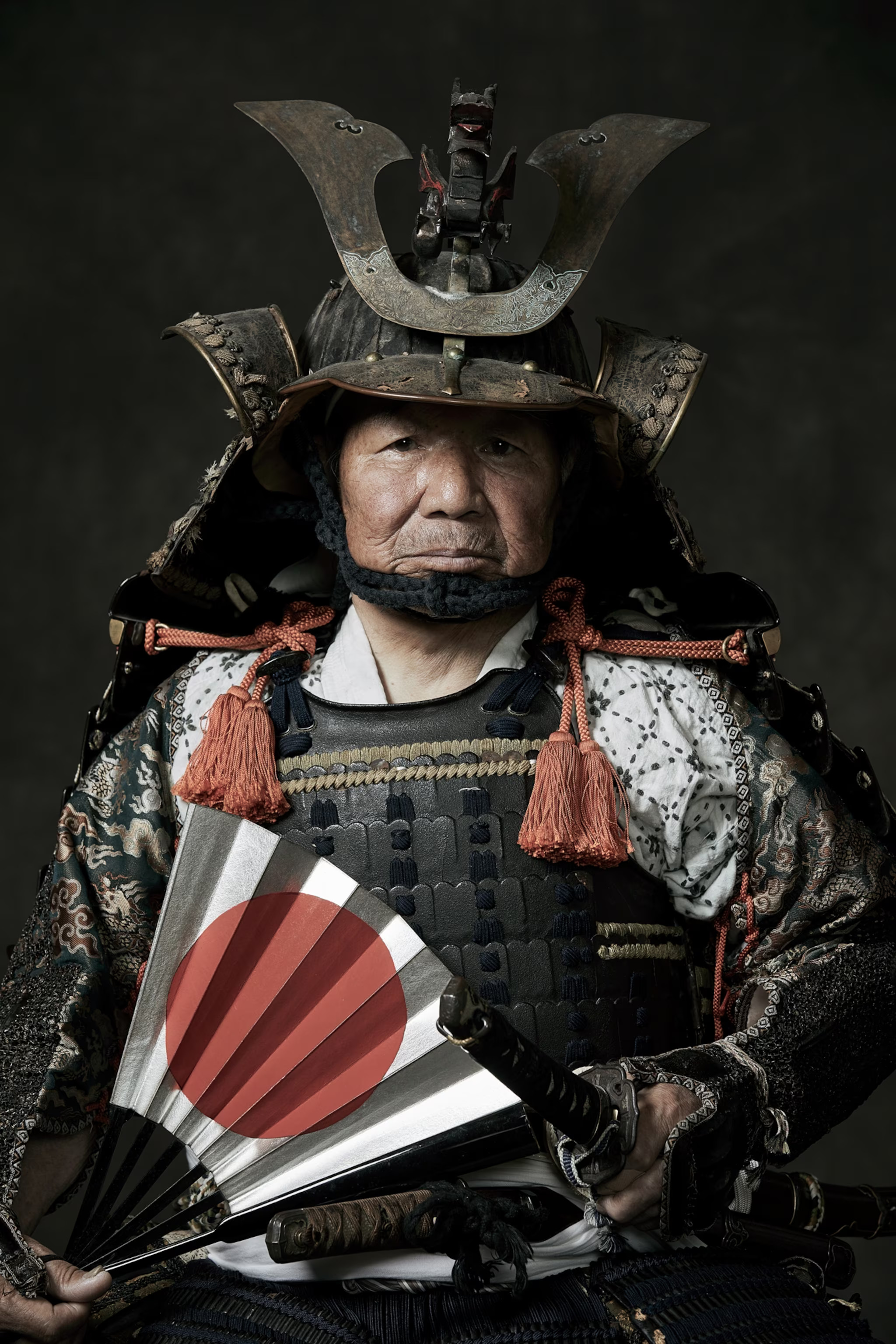 Starszy samuraj w uzbrojeniu, Japonia Edo 10 prawd historycznych o Samurajach, jako japońskiej klasie społecznej - jaki był prawdziwy samurai?