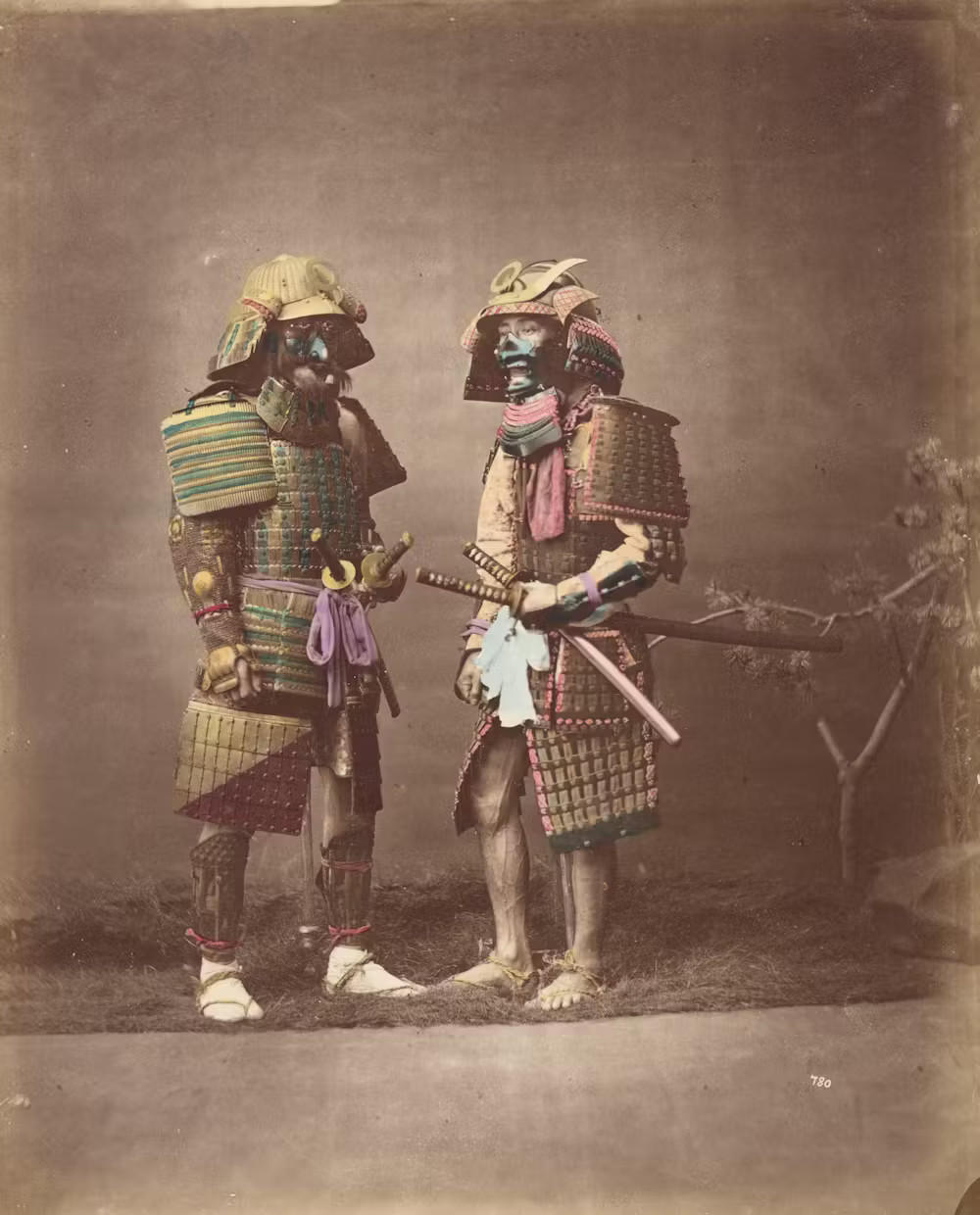 Zdjęcie samurajów w pełnej zbroi 10 prawd historycznych o Samurajach, jako japońskiej klasie społecznej - jaki był prawdziwy samurai?