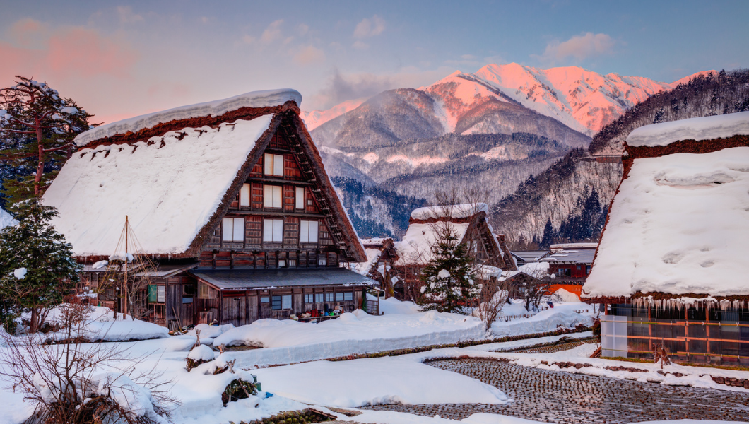 Winter Whispering Dreams: 10 Names for Snow in the Japanese Language 10 names for snow in Japanese language - how snow can be a space for thought, meditation and mono no aware feelings.