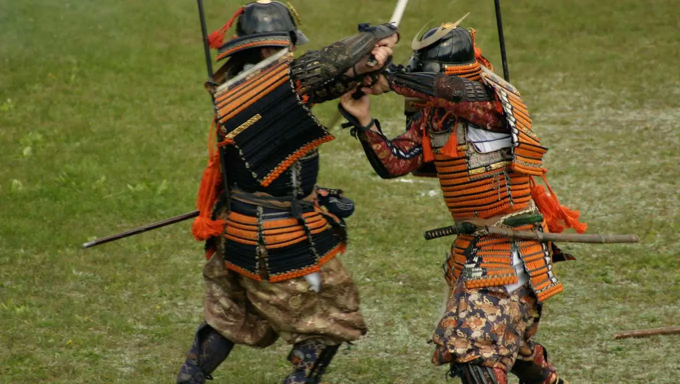 ukiyo-japan.pl - artykuł o katakiuchi - samurajskiej zemście zalegalizowanej przez shogunat Tokugawa Jak shogunat Tokugawa uregulował prawnie samurajską zemstę rodową - esej o życiu w Japonii Edo.