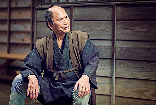 Pod czujnym okiem sąsiada: Gonin gumi i odpowiedzialność grupowa w czasach shogunatu Gonin gumi – system odpowiedzialności grupowej z czasów shogunatu, który ukształtował japońską mentalność sąsiedzką i kulturę społeczną.