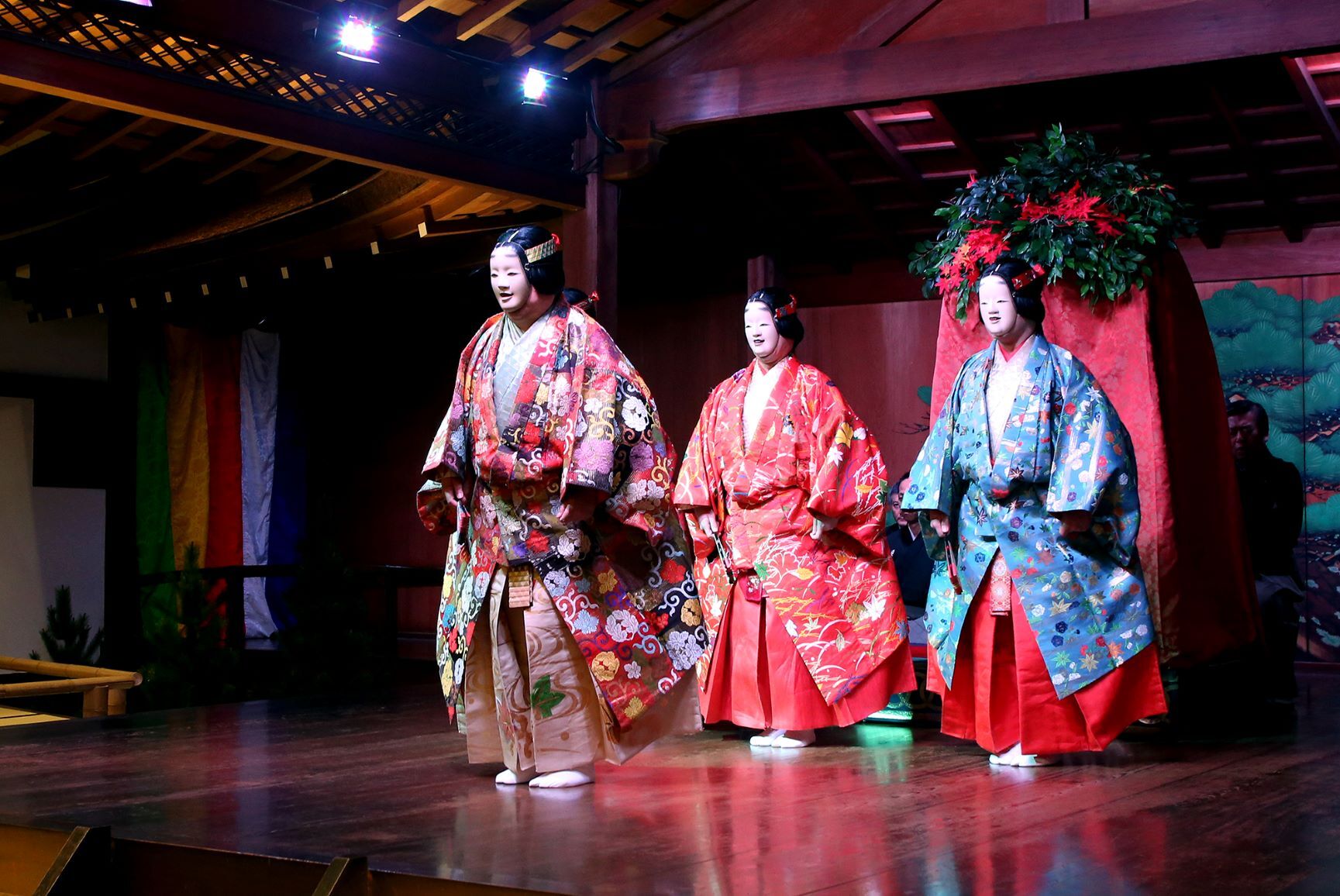 Chimerical Masks of Noh Theatre – A Form Truer than Content Noh Theatre – The Depth of Existential Psychology and Japanese Philosophy Encapsulated in the Silent, Enigmatic Nōmen Masks