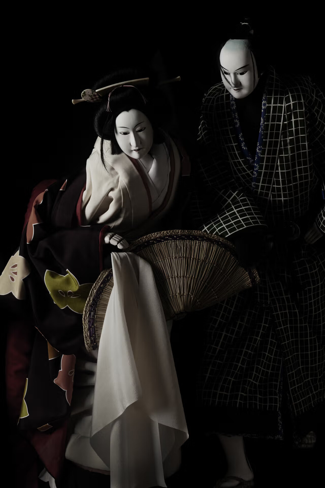 Wzornik samobójczej miłości. Co nam mówi teatr czasów shōgunatu, a co Werter Goethego? Świt nad Osaką, rok 1703. Miesiąc później całe miasto ogląda tę śmierć na scenie, a kasa teatru spłaca długi. Sonezaki shinjū, Werter Goethego i cena formy.