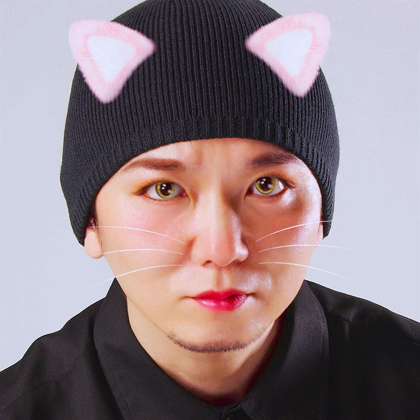 Autooiprtret Tenmyouya Hisashiego Analiza i interpretacja twórczości malarza-artysty Tenyouya Hishashiego. Współczesna sztuka japońska z aelementami samurajskiego stylu basara.