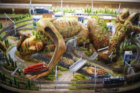 Tetsuya Ishida - śmierć jako produkt, malarstwo surrealistyczne Tetsuya Ishida - japoński malarz współczesnego surrealizmu. Sztuka Japonii.