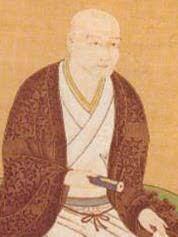 Ukiyo-zōshi – książeczki „płynącego świata”. Najbliżej prawdziwego życia zwykłych ludzi w Japonii Edo Ukiyo-zōshi, książeczki ‘płynącego świata’, były najbliższą codzienności formą literatury Japonii Edo. Opowiadały o życiu mieszczan, ich miłościach, pieniądzach i ulotnych chwilach – z humorem, ironią i dokumentalnym detalem, którego próżno szukać w innych źródłach epoki.