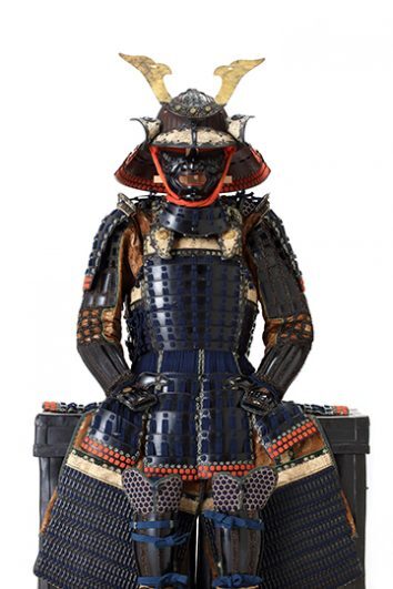 A Heart of Iron. The Samurai Dō Breastplates An Essay on Samurai Breastplates "Dō" – Their Construction, Types, and History from Antiquity to Late Edo