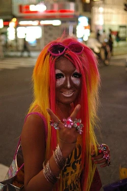 The Mountain Witch Yamanba – Feminine Wildness That Terrified the Patriarchal Men of Traditional Japan The archetype of the Japanese mountain witch — Yamanba — as a figure of wild and autonomous femininity that has broken free from traditional patriarchy.