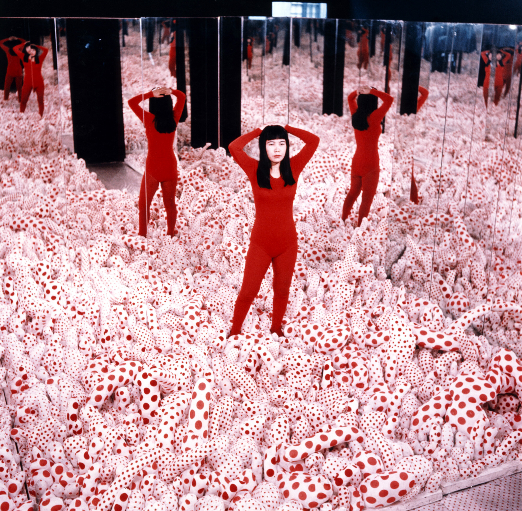 ukiyo-japan.pl in English: Essay about the Yayoi Kusama life and work Wssay about Japanese modern artist - Yayoi Kusama.
