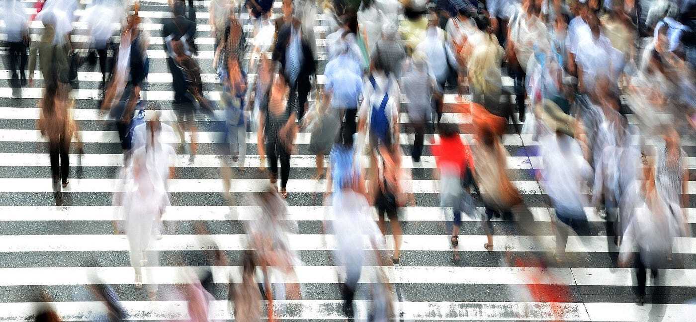 Czas, pośpiech, Japonia 5 lekcji z tradycji japońskiej filozofii o tym, jak dysponować własnym czasem i dać go sobie zabrać.