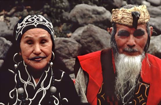 Ainu people - photo from Hokkaido, Japan. Essay about Polish researchers' role in reasearch of the Ainu people - Ainu living on Hokkaido and Sakhalin. Role of Bronislaw Pilsudski in early linguistic and cultural research of Ainu people of Northern Japan.