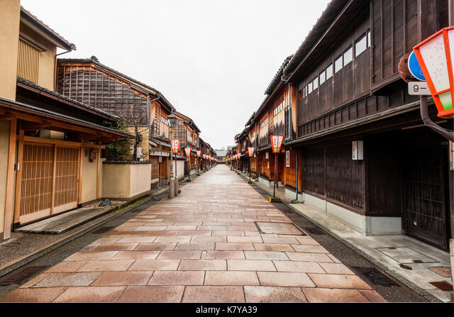 Ikedaya incident in Japan's Bakumatsu period. Article about a famouse samurai fight incident at the Ikedaya inn in Japan's history of late Edo period (the Bakumatsu) and the role of Shinsengumi.