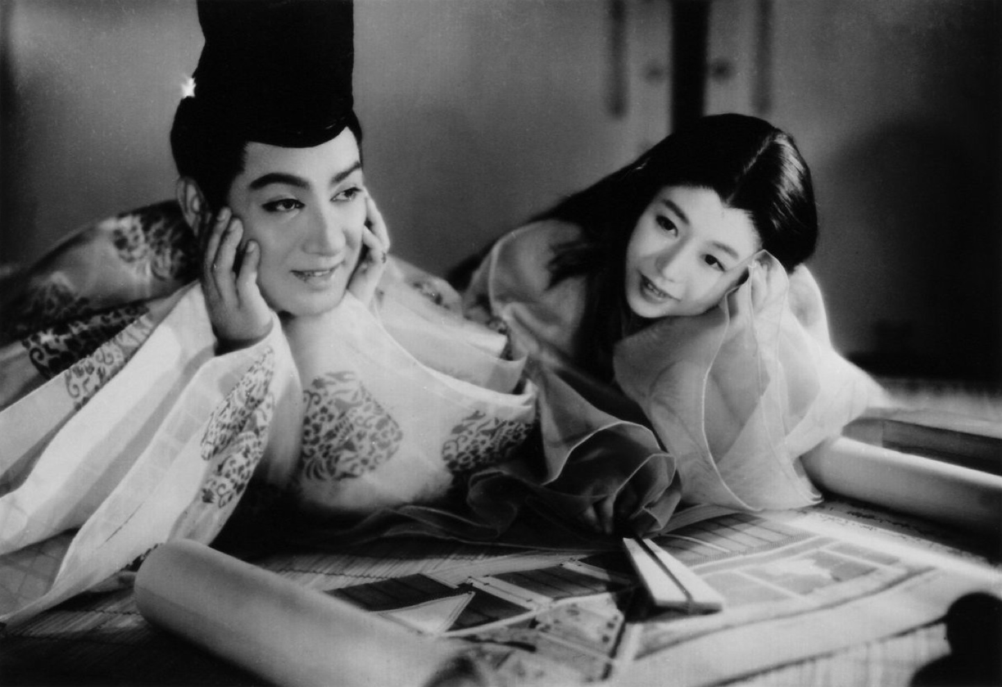 Japanese movie adaptation of "The Tale of Genji" (Genji Monogatari) - classical poem of Mono no Aware style. Article on Japanese philosophy and art style: Mono no Aware and its role in Japan's manga and anime and minimalistic designs.