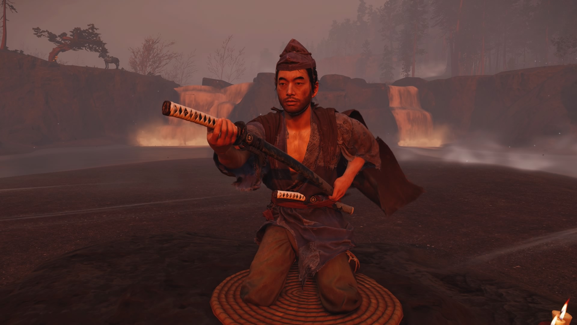 Gra Ghost of Tsushima - scena Harakiri. Esej o tradycyjnym samobójstwien honorowym w Japonii - seppuku i hara-kiri. Historia honorowych samobójstw seppuku wśród samurajów średniowiecznej Japonii.