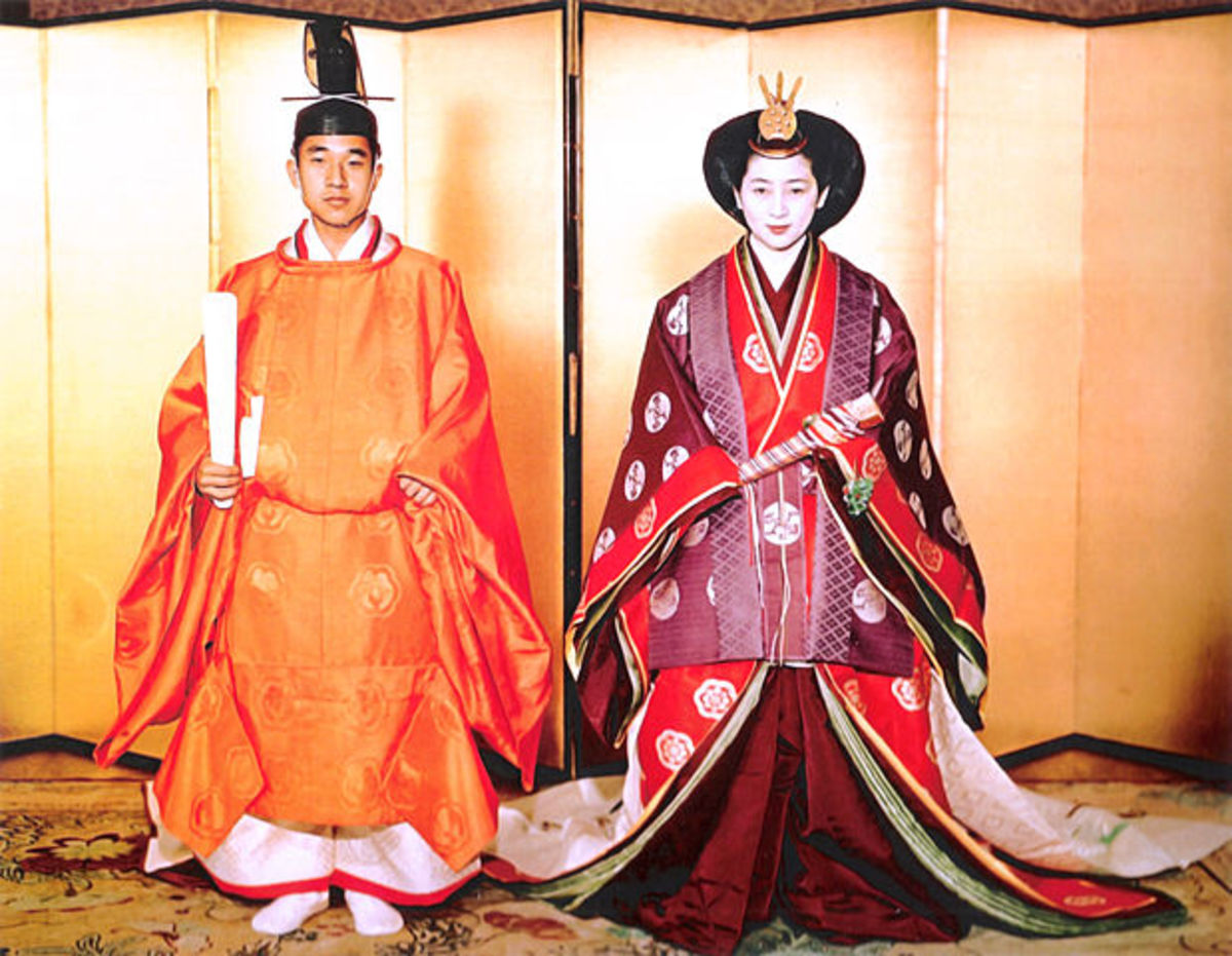 Murasaki Shikibu was invited to the Empress Shoshi's court, Japan, Heian period. Essay about Murasaki Shikibu - female author of the first novel in the world, from ancient Japan in Heian jidai. Women in Japanese literature.