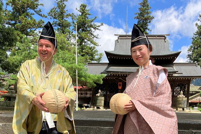 Kemari – A Ball Game from Medieval Japan That Taught Self-Control Instead of Competition Kemari – an ancient Japanese ball game that taught harmony, self-control, and focus instead of competition. Discover the philosophy of the “way of the ball” from the time of the Heian imperial court.