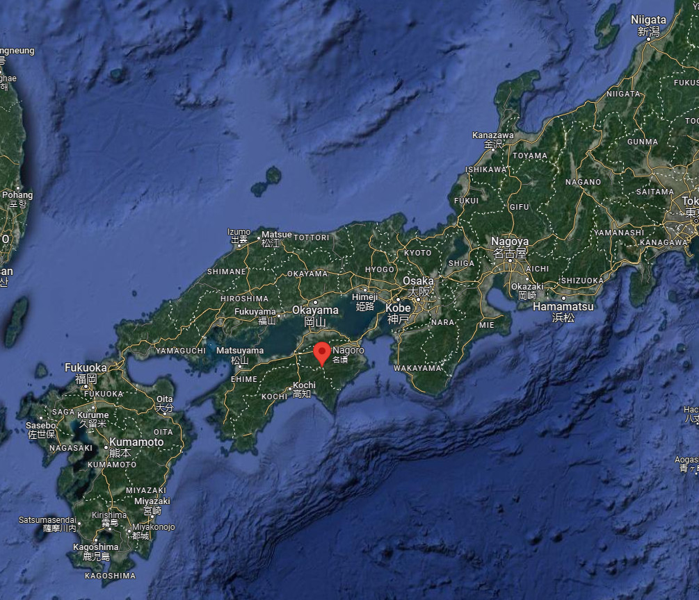 Lokalizacja wioski lalek Nagoro na mapie Japonii (wyludnienie wsi, genkai shuraku) Artykuł o współczesnej Japonii - genkai shuraku czyli problem znikających, dyludniających się wsi, ghost towns, ghost villages. Miasta i wsie duchów.