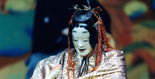 Japanese kaidan Botan Daro has many versions in kabuki and Noh. Article about one the the Three Great Ghost Stories of Japan, a kwaidan about Peony Lantern - horror about love between Ogiwara and Otsuyu. Japanese history and culture in essays.