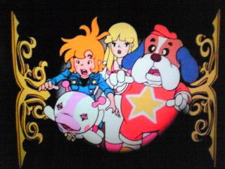 Paul, Nina, Doppe i Pakkun przenoszą się do Krainy Cudów. Polonia 1. Artykuł o japońskiej anime Fantastyczny świat Paula, które emitowane było na kanale Polonia 1 w Polsce lat 90-tych.