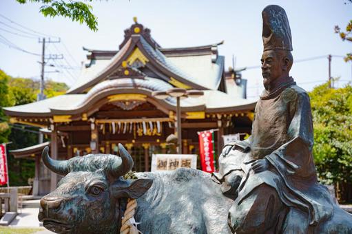 Sugiwara no Michizane - temple of Tenjin. Essay about the life and legend of Sugiwara no Michizane, wh lived in the ancient Japan of Heian period, was falsely accused and sentenced. After death became the Tenjin god of education and made his revenge.