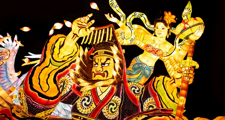 Japan's kami - Amaterasu, Susanoo, Tsukuyomi, Mikaboshi, Yuki-Onna and more. Article about Japanese gods and goddesses from shintoistic pantheone - kami. Kami such as Amaterasu, Mikaboshi, Ebisu, Tsukuyomi, Susanoo, Inari and more - overview of kami of Japan.