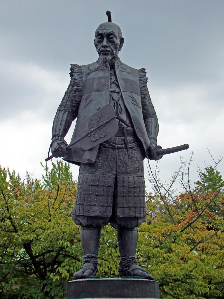 Toyotomi Hideyoshi - statue. Na niego również czyhał Goemon Ishikawa. Artykuł o Goemonie Ishikawie, japońskim Robin Hoodzie żyjącym w XVI-wiecznej Japonii. Życie, smierć oraz spuścizna w kinomatografii, japońskiej mandze i anime japońskiego Robin Hooda Goemona Ishikawy.