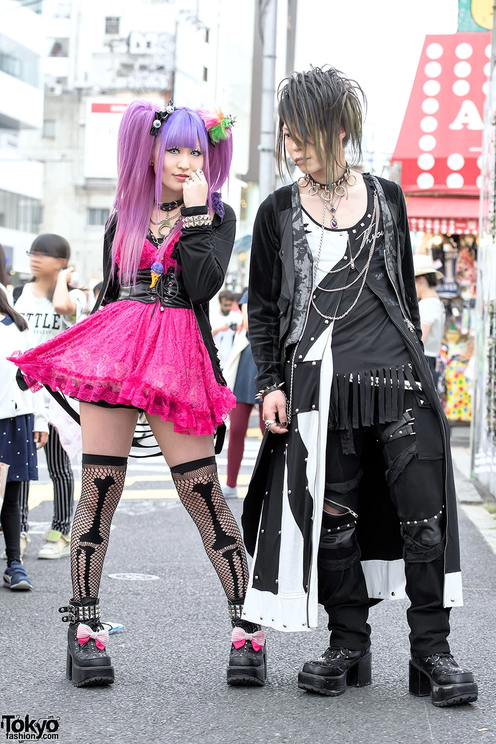 Visual kei fashion style is rock centered japanese style from Harajuku, Japan. Article about modern Japn, Tokyo - fashion styles of Harajuku, such as Gyaru, Kawaii, Visual Key, Lolita, Gurokawa and others.