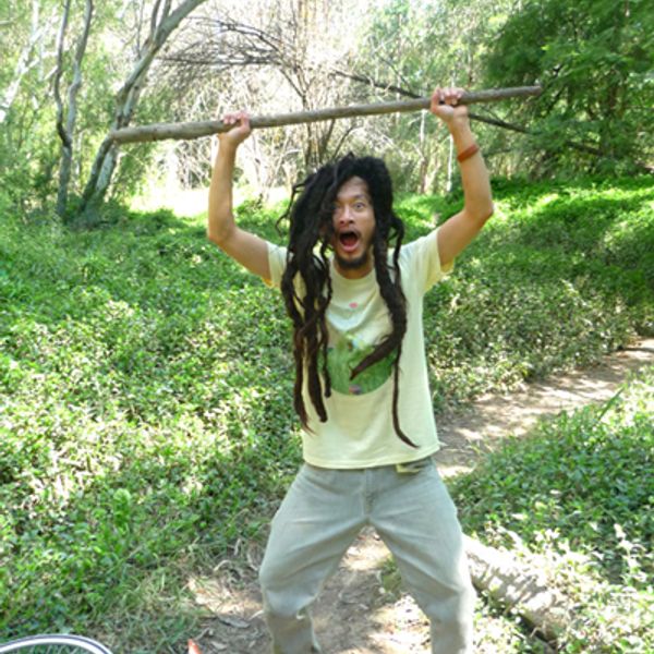 Yamantaka Eye - muzyczne szaleństwo japońskiego zespołu the Boredoms - scena muzyki eksperymentalnej w Osace. Artykuł o japońskim zespole muzyki eksperymentalnej (noise art, psychodela i punk rock) - The Boredoms z Osaki, Japonia. Historia zespołu the Boredoms oraz jego twórców: Yamantaka Eye, Yoshimi P-We, Hira, Seiichi Yamammoto, Kazuya Nishimura, Shinji MAsuko.